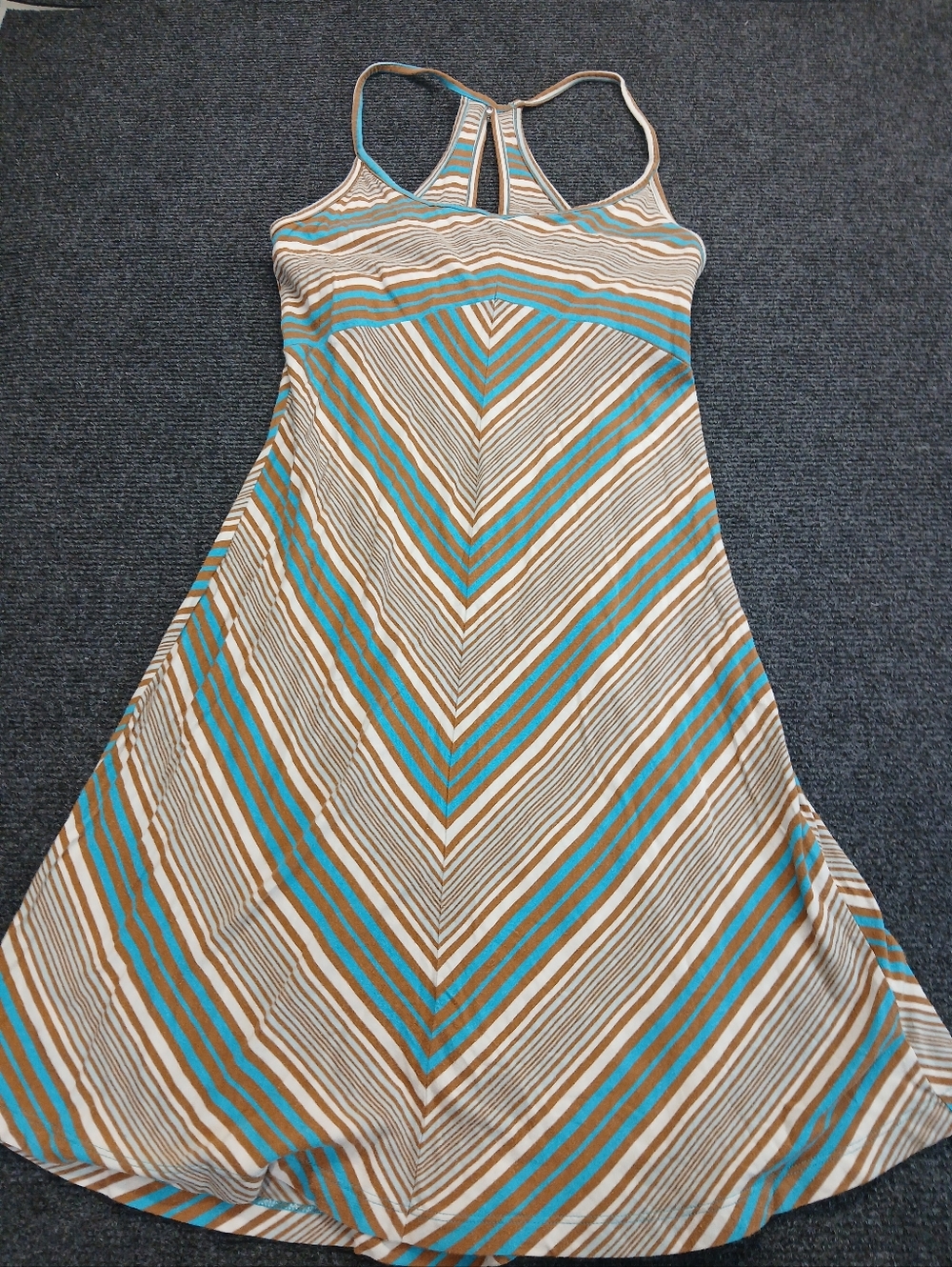 Patagonia Spright Dress Size Small Chevron Pattern